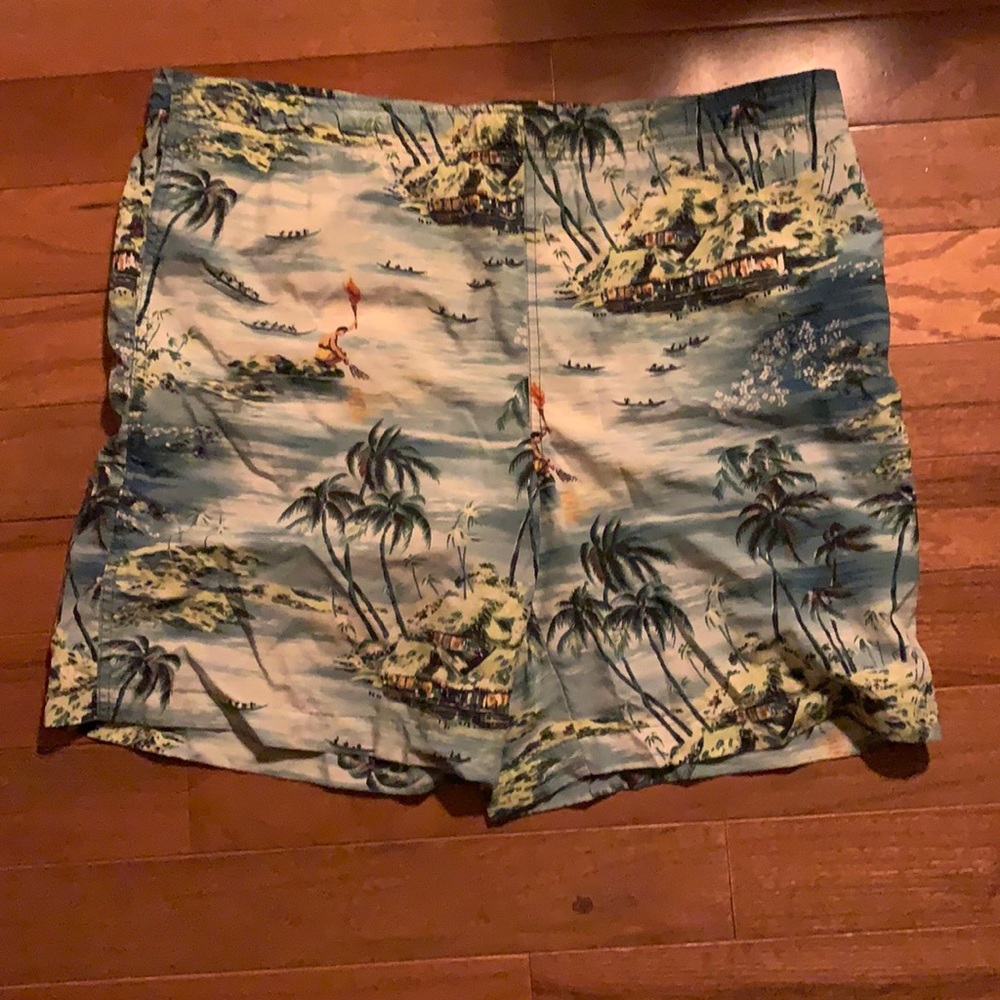 Ralph Lauren Sport men's Hawaiian swim trunks